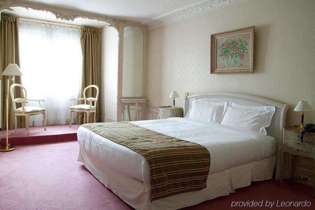 Hotel Langlois Париж Экстерьер фото